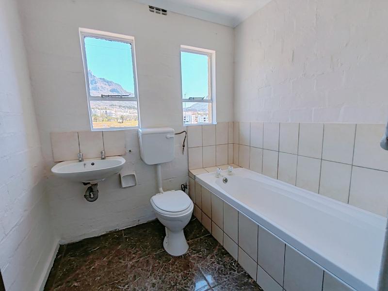 To Let 2 Bedroom Property for Rent in Zonnebloem Western Cape